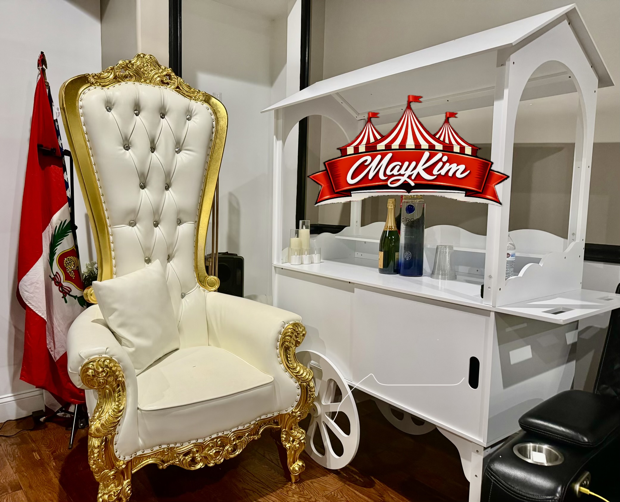 Candy Cart + Throne Chair Promo package image